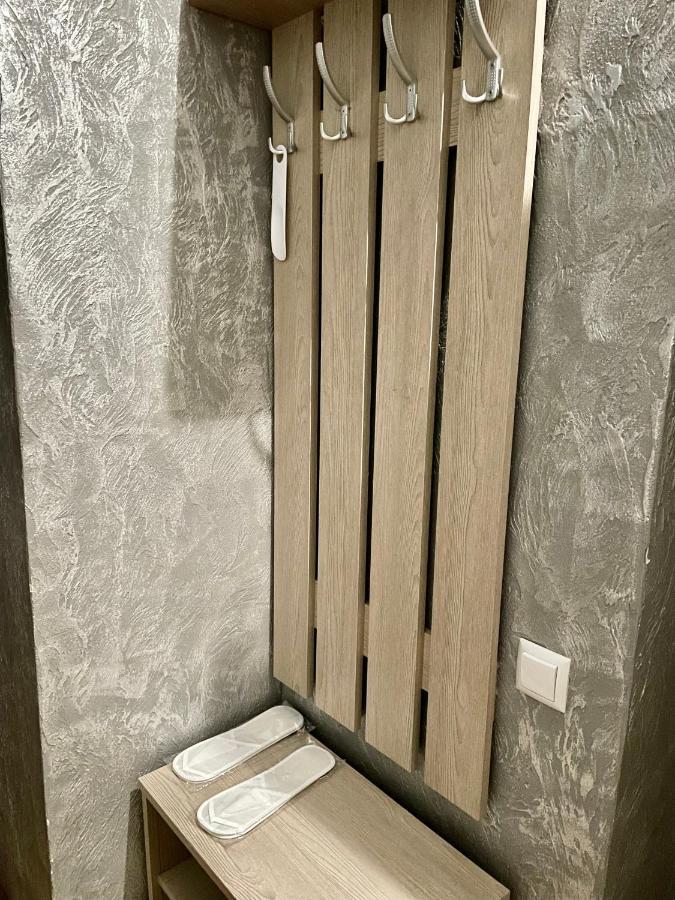 Romantic Apartments - City Center 5 15 Lviv Bagian luar foto